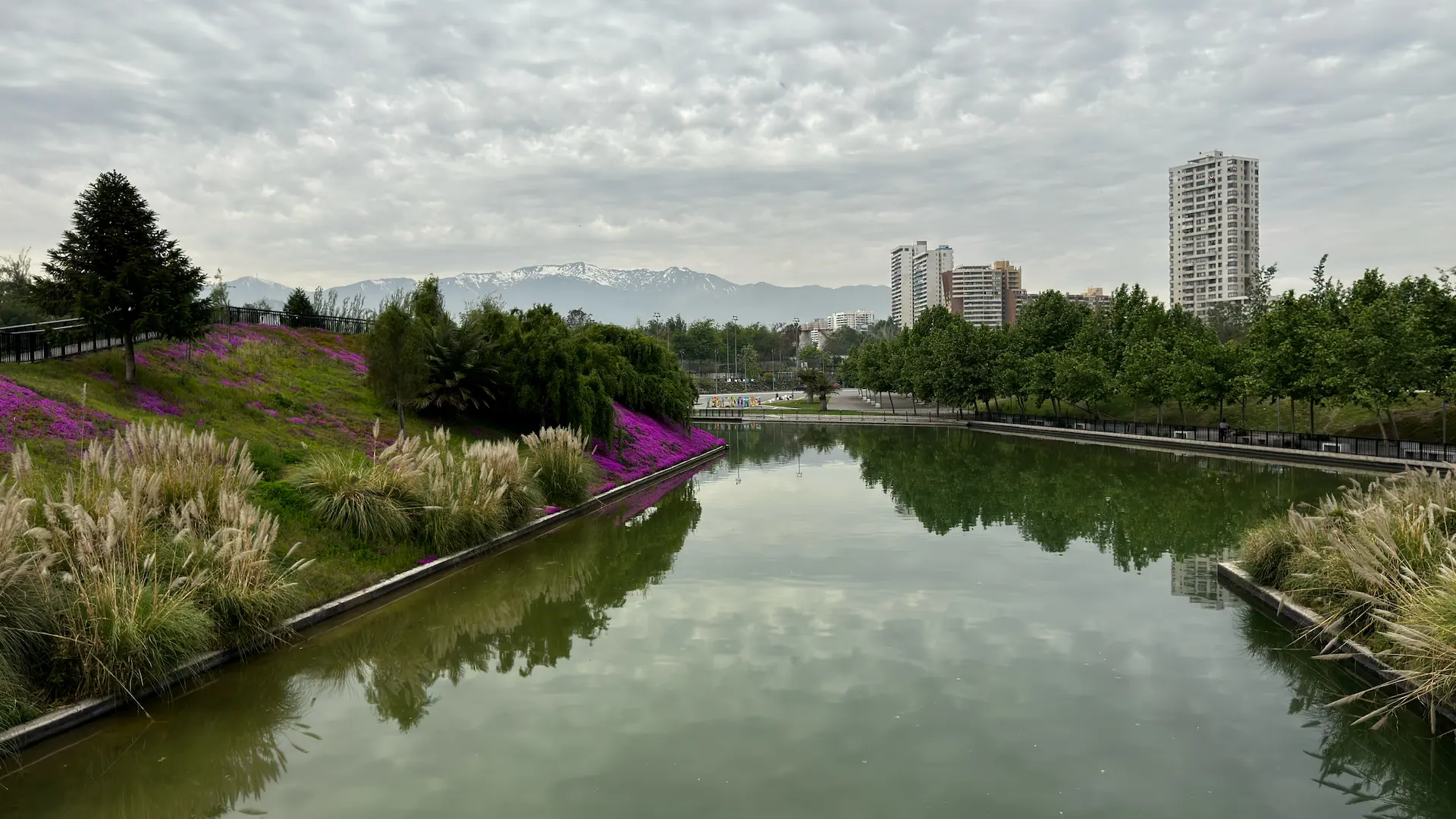 Cover image for 10 Days in Santiago: Why Chile's Capital Didn't Win Me Over
